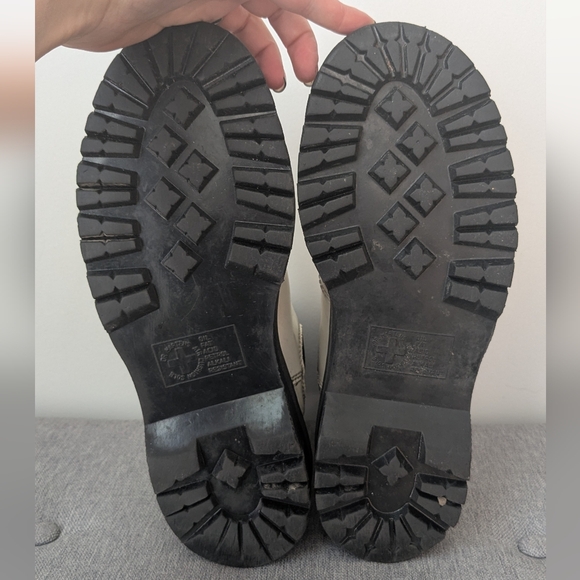 Dr Martens sz 8M 9W white leather platform chelsea boots - Air Wair - Picture 15 of 16